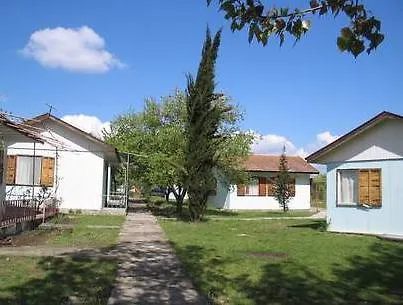 منتزه العطل Vestony Bungalows أتوبول